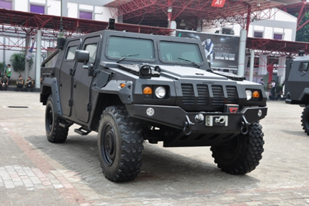 Kendaraan Taktis Pindad Komodo