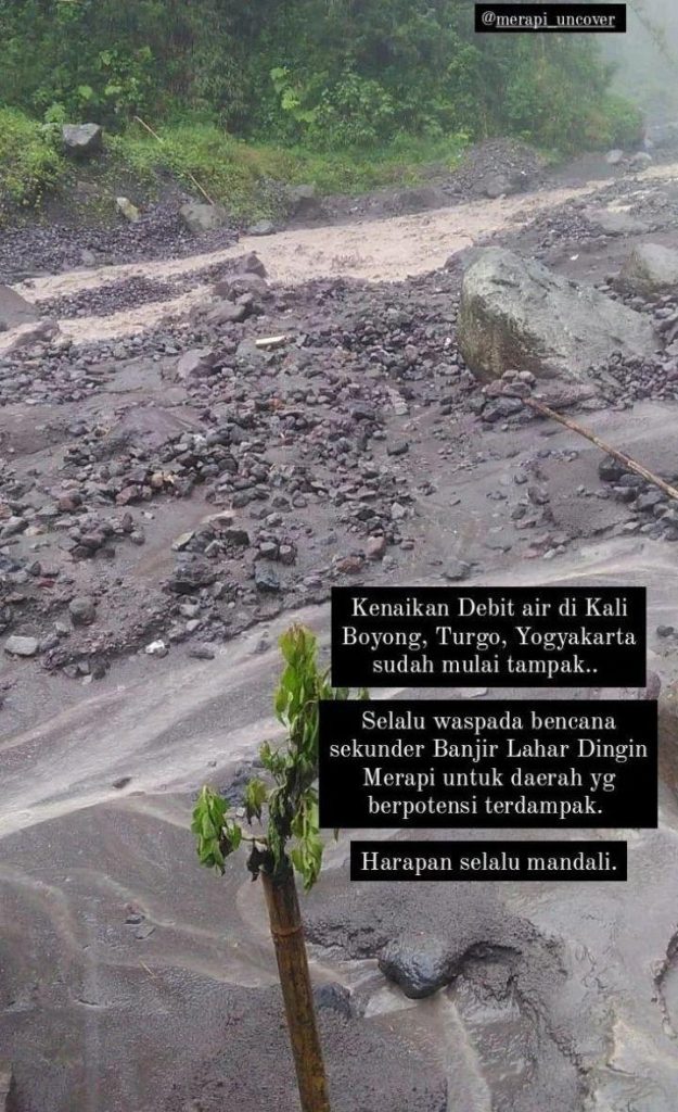 Terjadi Kenaikan Debit Air di Kali Boyong Turgo, Sleman, Yogyakarta Warga Diharapkan Waspadai Bencana Lahar Dingin Pada Hari Senin, 8 November 2021